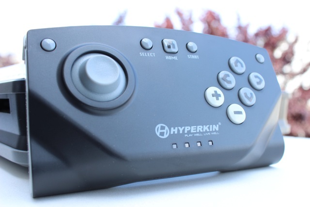 סקירה על Hyperkin RetroN 5 וביקורת קונסולות retron 5