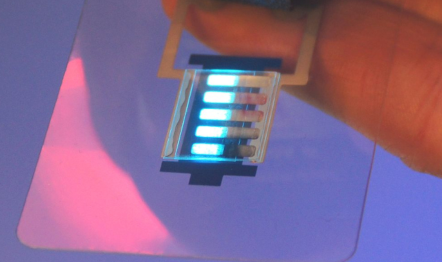 כרטיס oled