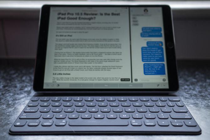 סקירת iPad Pro 10.5: האם מספיק טוב לאייפד? ipad pro 105 stand7